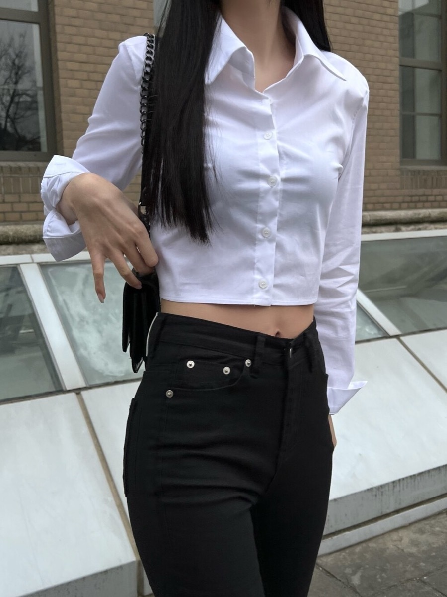 Minimal Cropped Shirt (2color)