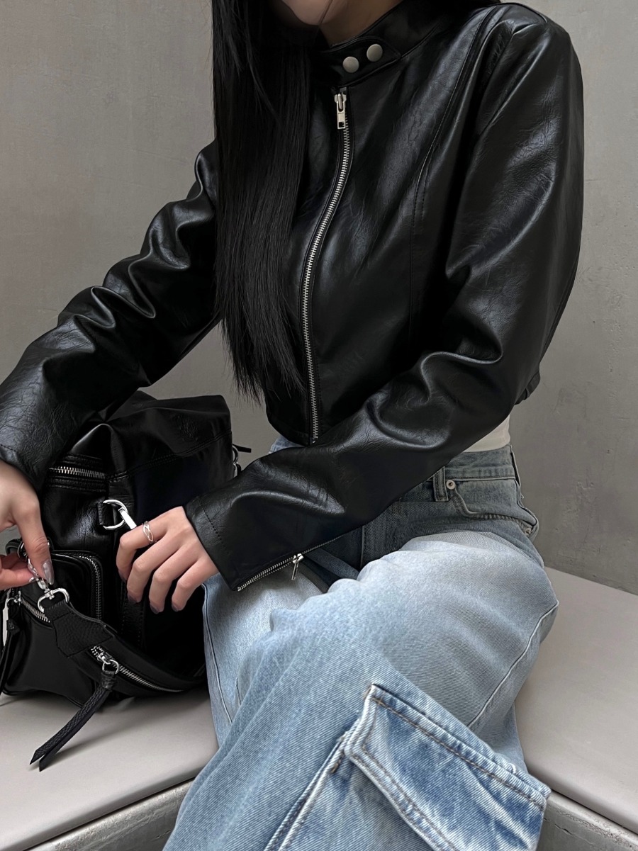 Step Leather Jacket (black)