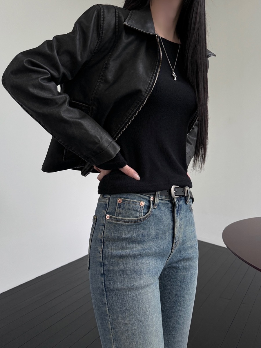 Ashy Leather Jacket (black)