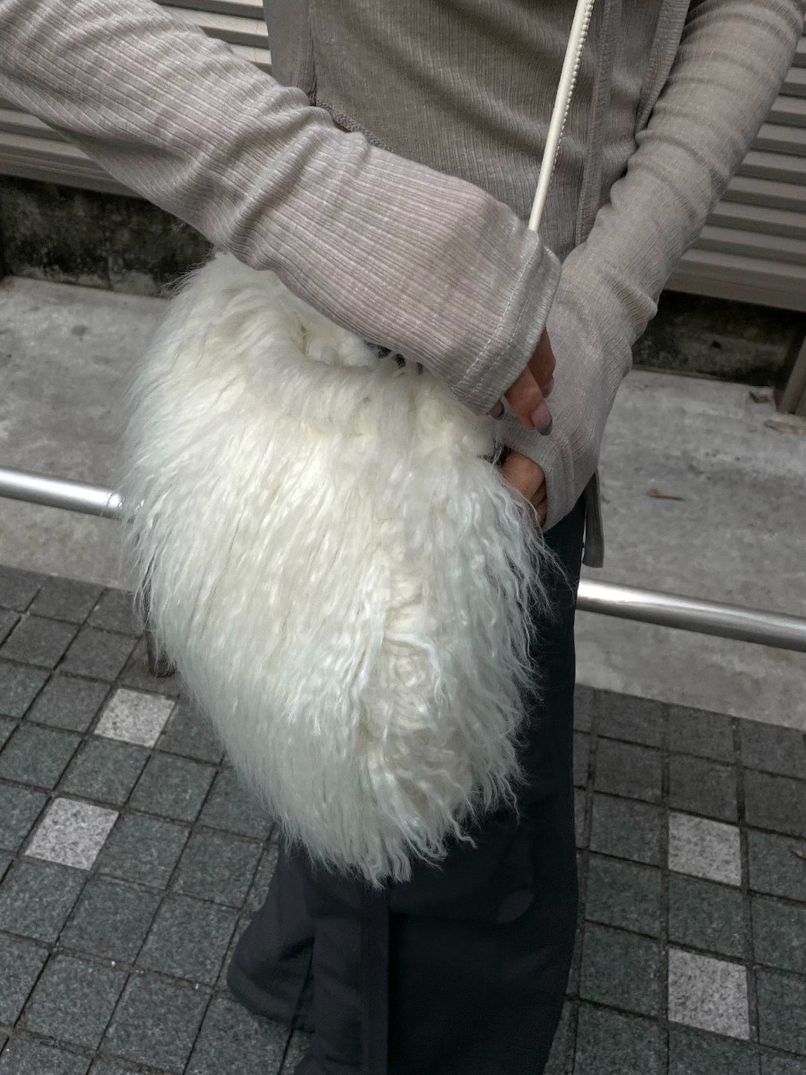 Melt Fur Cross Bag (3color)